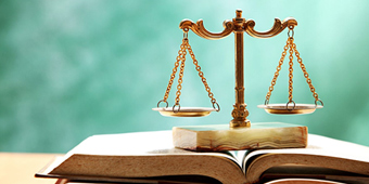 怎么选择一个靠谱的刑事律师？