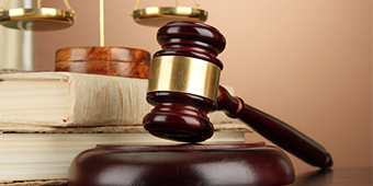 刑事案件中，委托律师后可以提哪些要求？