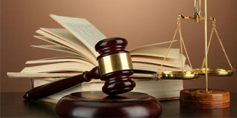 刑事律师请一次多少钱？