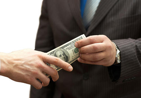 职务犯罪被起诉后多长时间判刑？(图1)