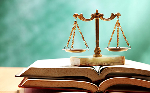 怎么选择一个靠谱的刑事律师？(图1)