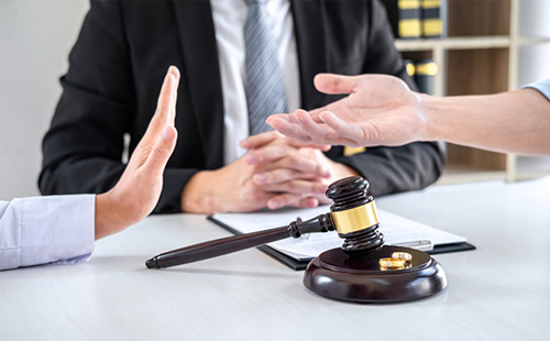 刑事案件如何请律师？(图1)