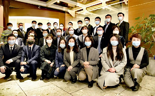 尚权·衡宁丨“新时代青年律师的使命与担当”新年联谊会成功举行(图9)