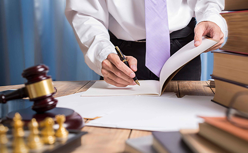 刑事拘留找律师能做什么？(图1)